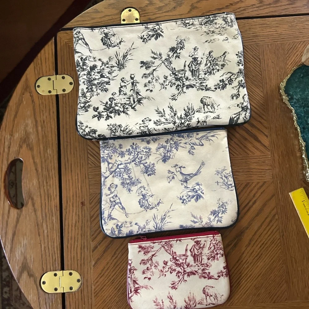 Toile Print Pouch Set